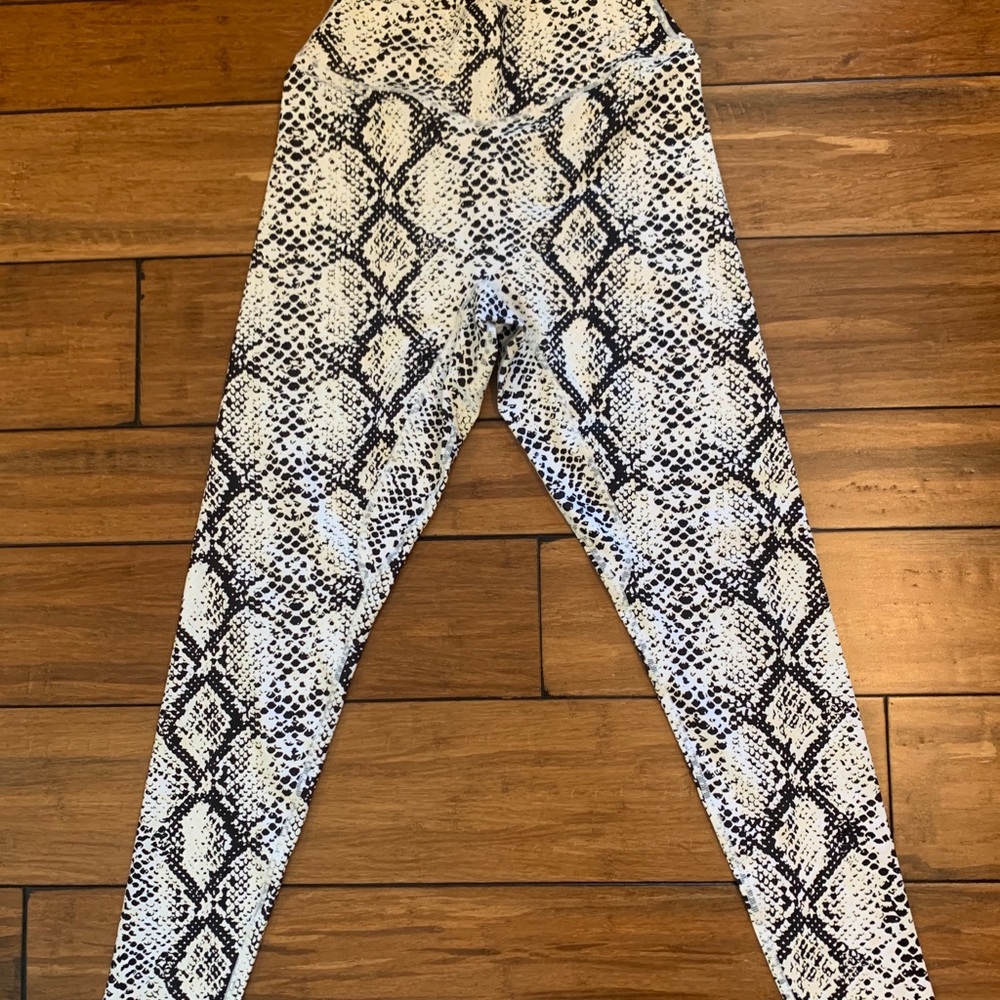 Balance Athletica Leggings
